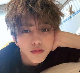 蔡徐坤恋情八卦爆料视频,揭秘明星背后的甜蜜故事